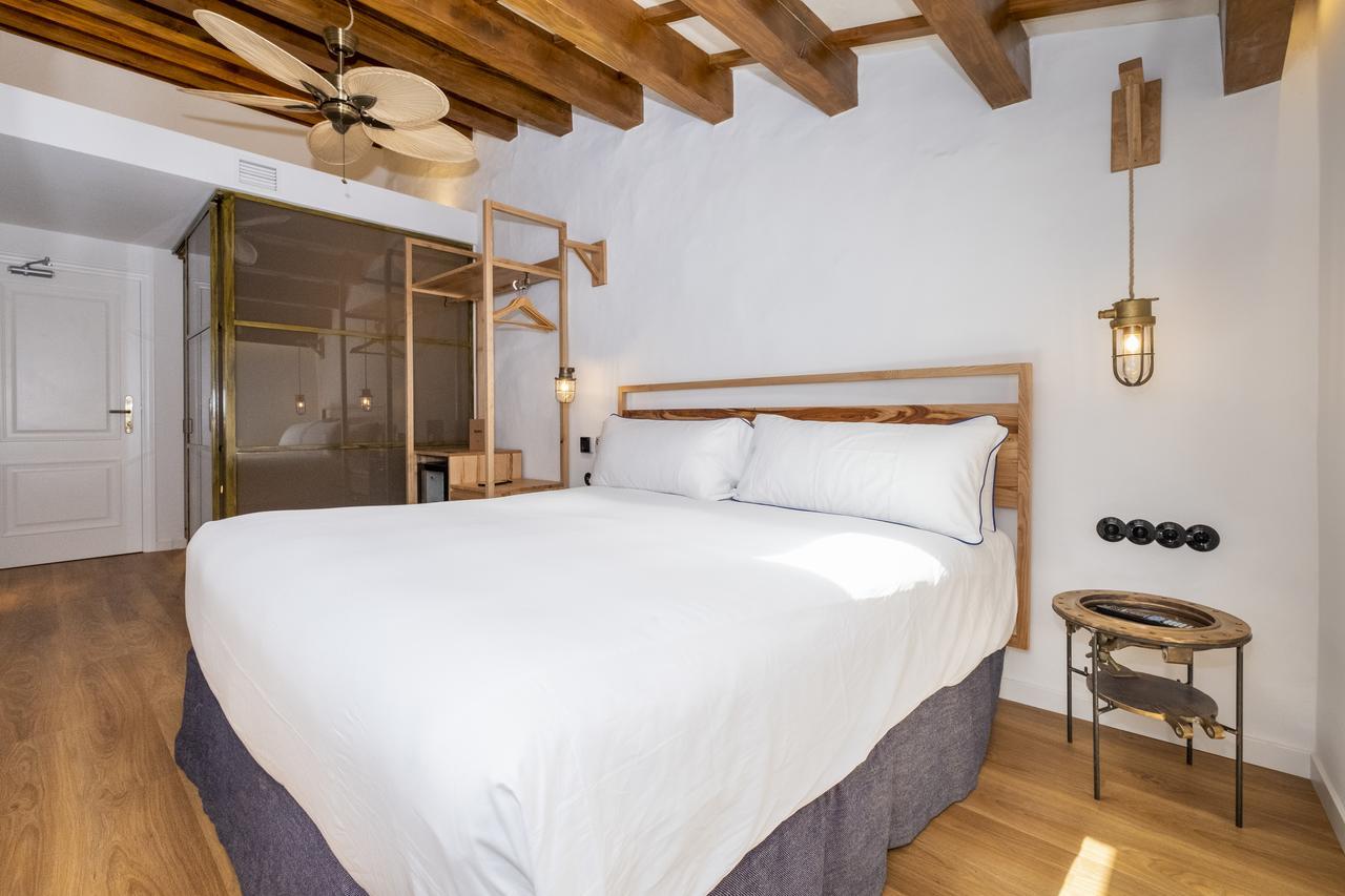 Nao Catedral Boutique Hotel Ciutadella  Exteriör bild