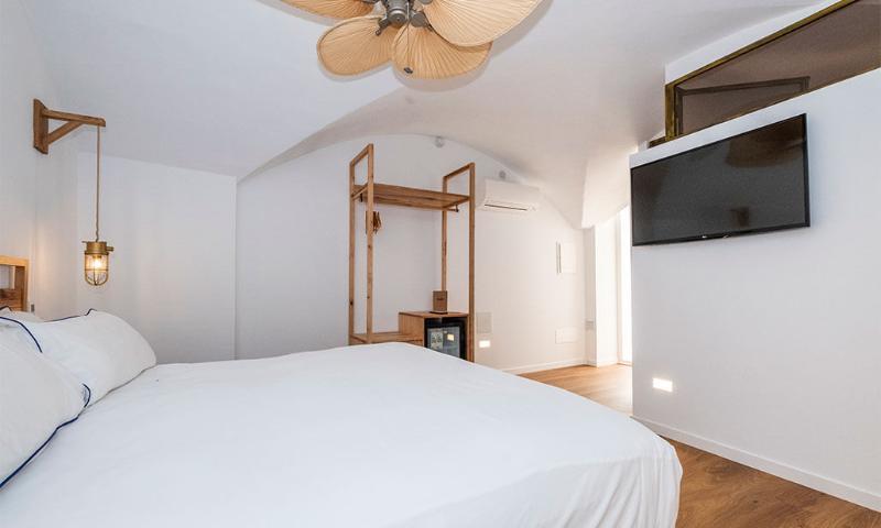 Nao Catedral Boutique Hotel Ciutadella  Exteriör bild